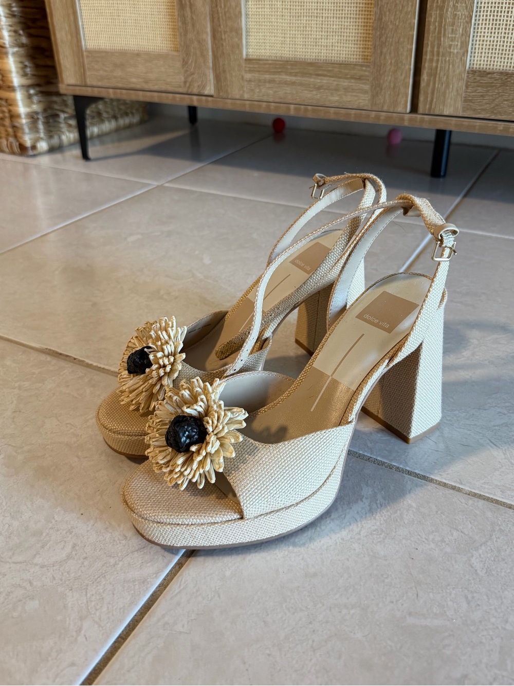 Dolce Vita Cream Chunky Heel Sandals with Floral Pom Detail